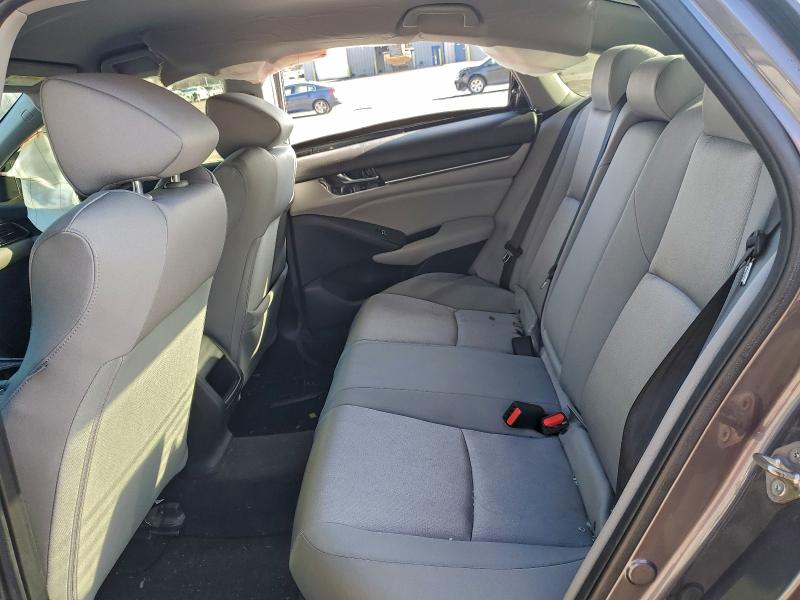 Фото 10 - HONDA ACCORD