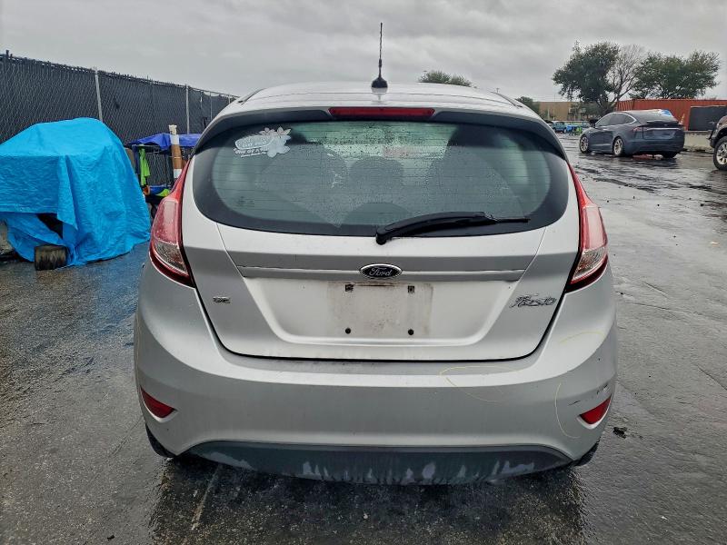 Фото 6 - FORD FIESTA