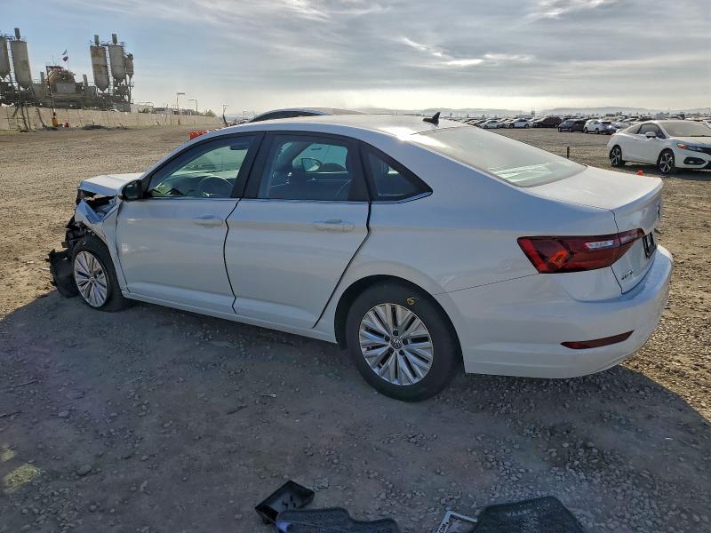 Фото 2 - VOLKSWAGEN JETTA