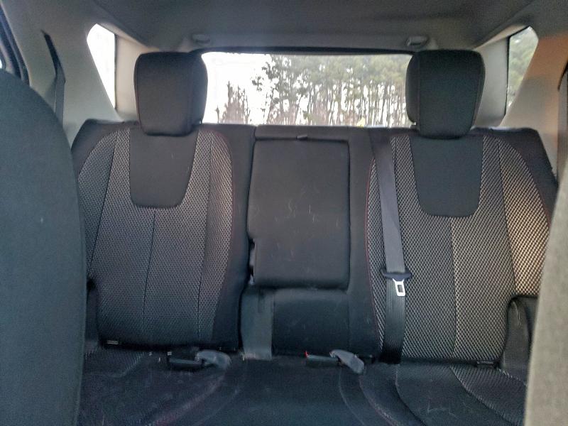 Фото 10 - CHEVROLET EQUINOX