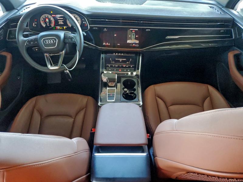 Фото 8 - AUDI Q7