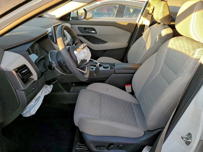 Фото 7 - NISSAN ROGUE