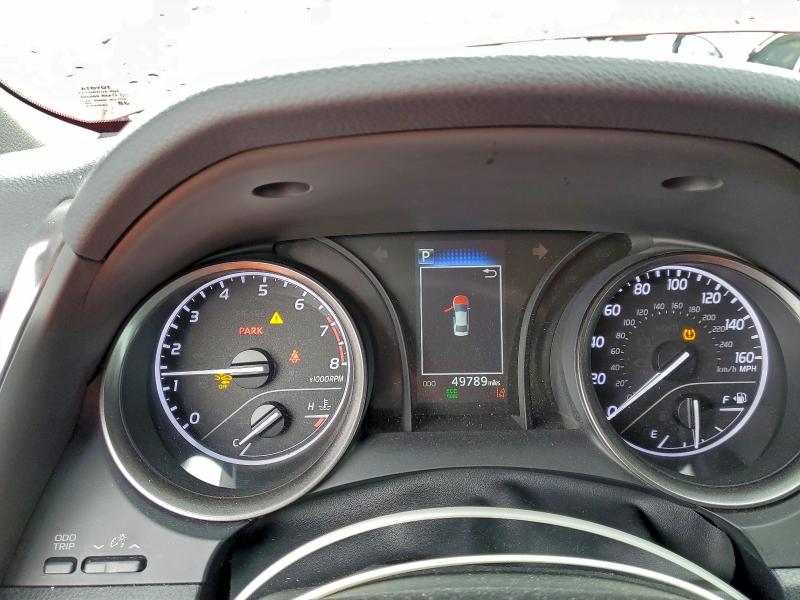 Фото 9 - TOYOTA CAMRY