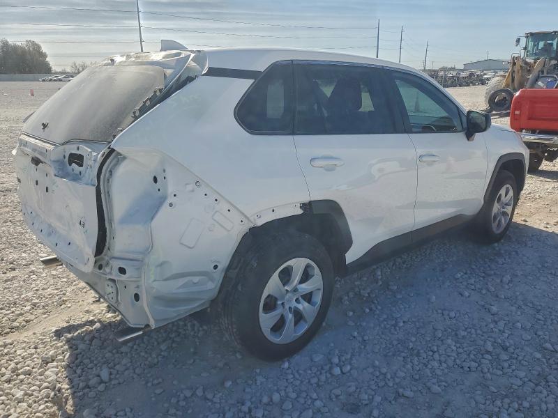 Фото 3 - TOYOTA RAV4