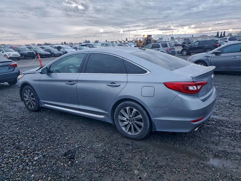 Фото 2 - HYUNDAI SONATA