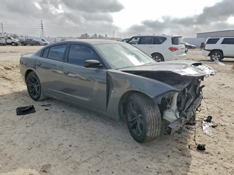 Фото 4 - DODGE CHARGER