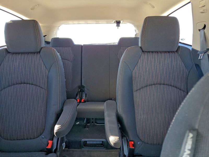 Фото 10 - CHEVROLET TRAVERSE