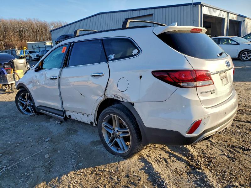 Фото 2 - HYUNDAI SANTA FE