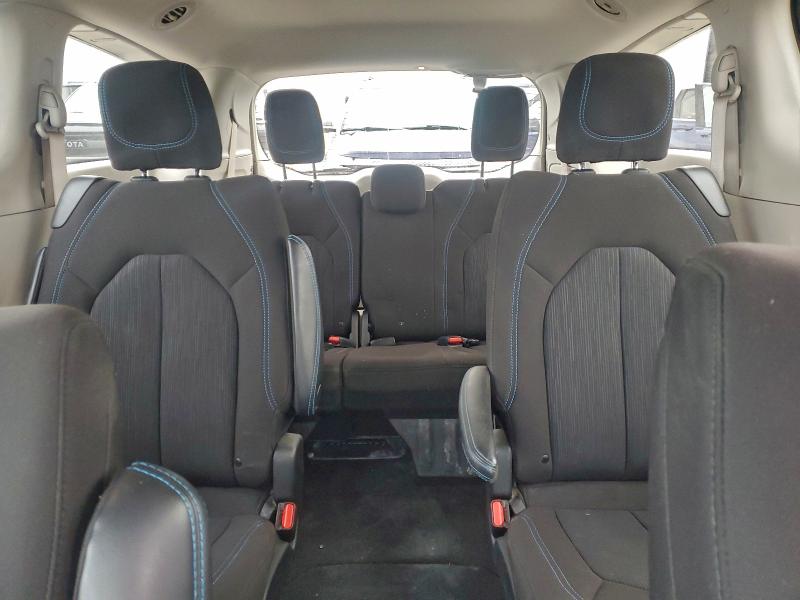 Фото 10 - CHRYSLER PACIFICA