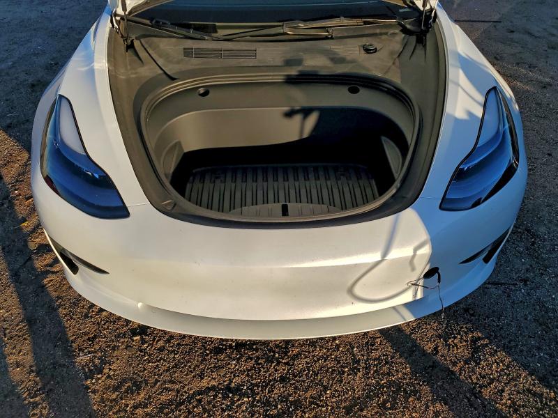 Фото 11 - TESLA MODEL 3