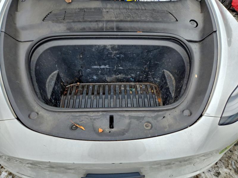 Фото 11 - TESLA MODEL Y