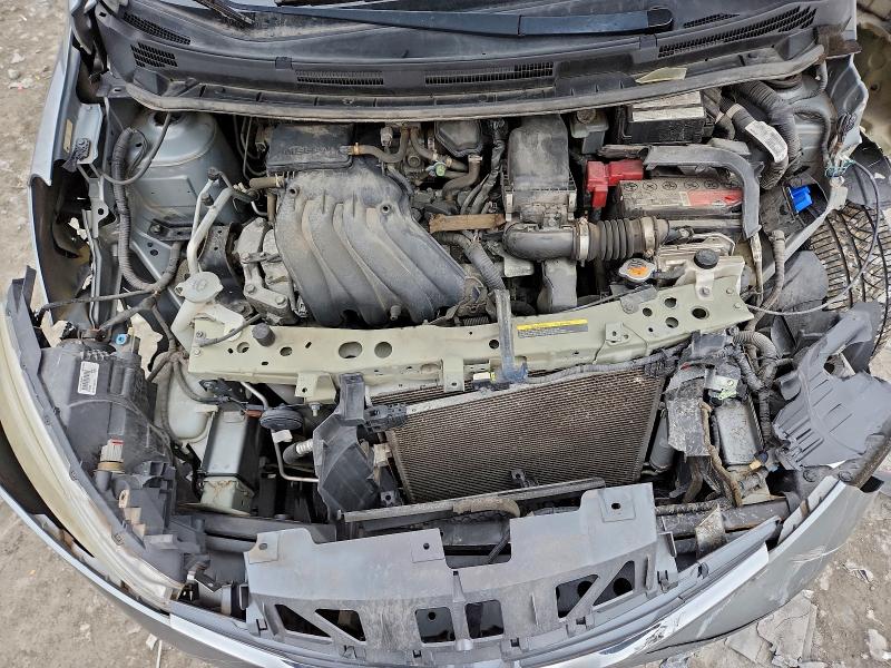 Фото 11 - NISSAN VERSA