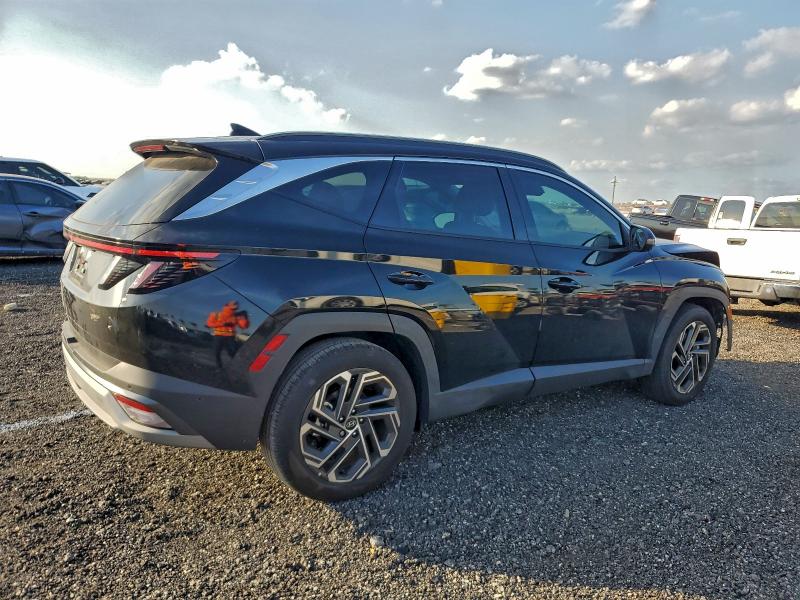 Фото 3 - HYUNDAI TUCSON