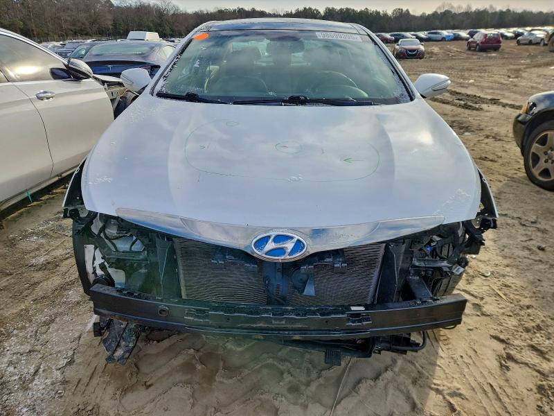 Фото 5 - HYUNDAI SONATA