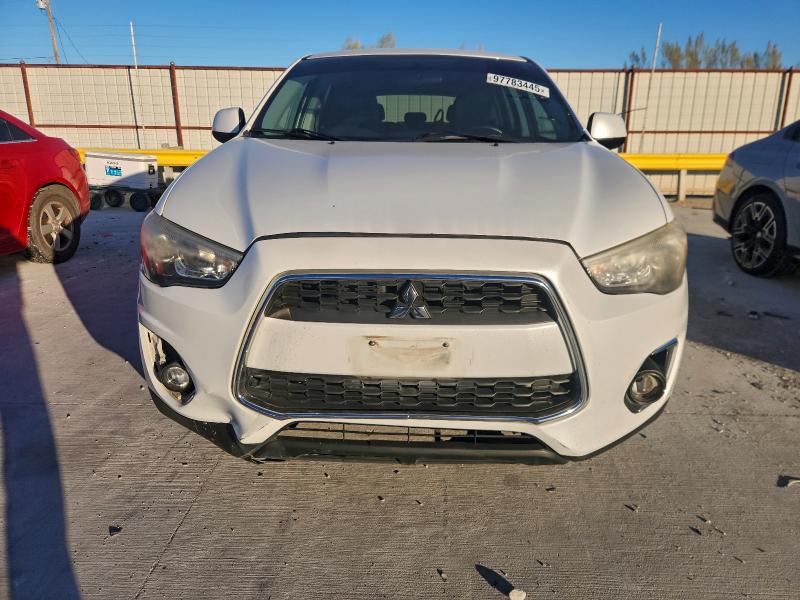 Фото 5 - MITSUBISHI OUTLANDER