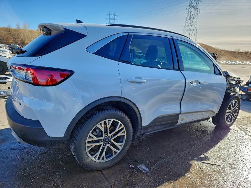 Фото 3 - FORD ESCAPE