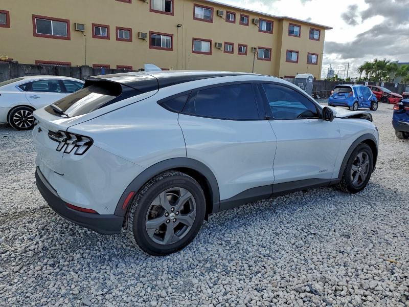 Фото 3 - FORD MUSTANG
