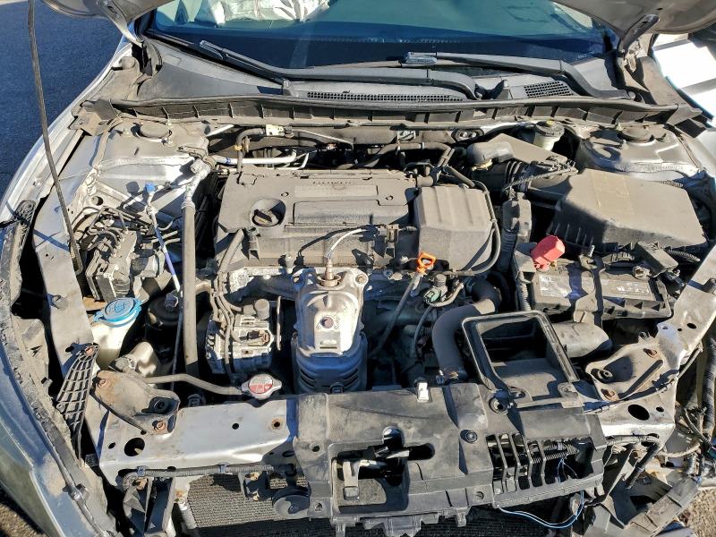 Фото 11 - HONDA ACCORD