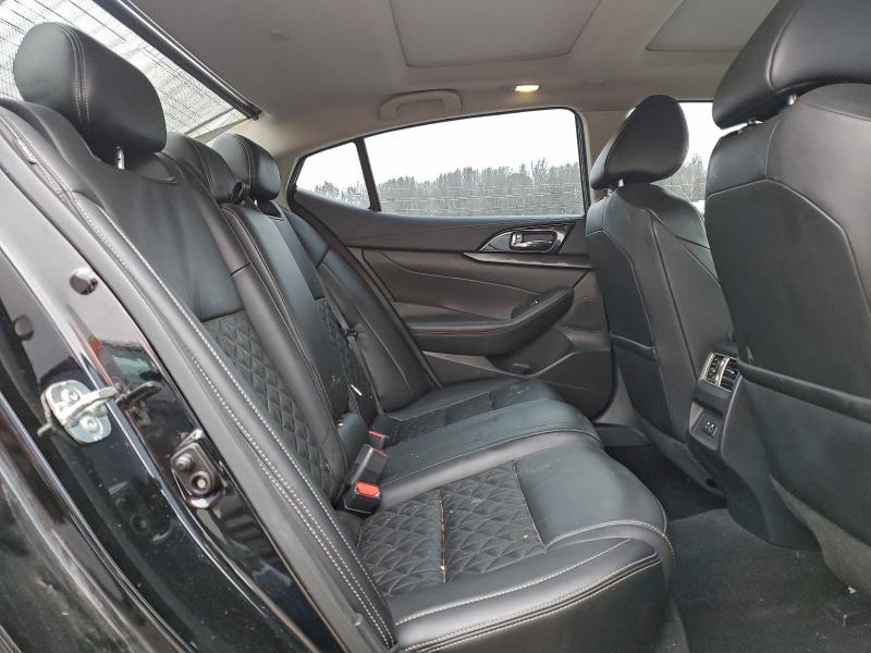 Фото 10 - NISSAN MAXIMA