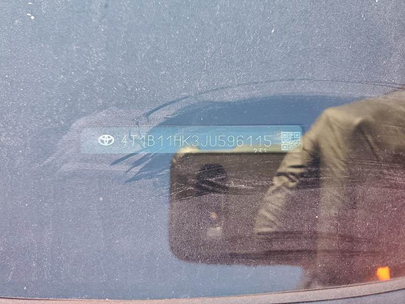 Фото 12 - TOYOTA CAMRY