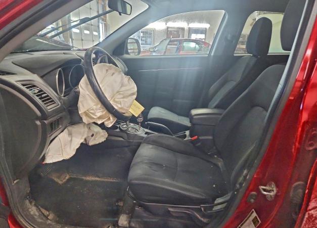 Фото 7 - MITSUBISHI OUTLANDER