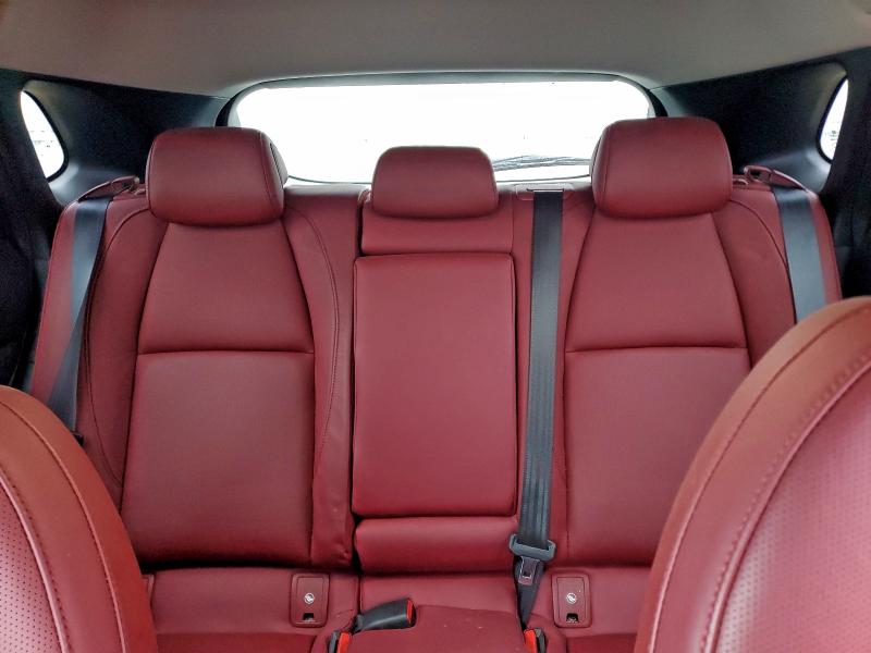 Фото 10 - MAZDA CX30