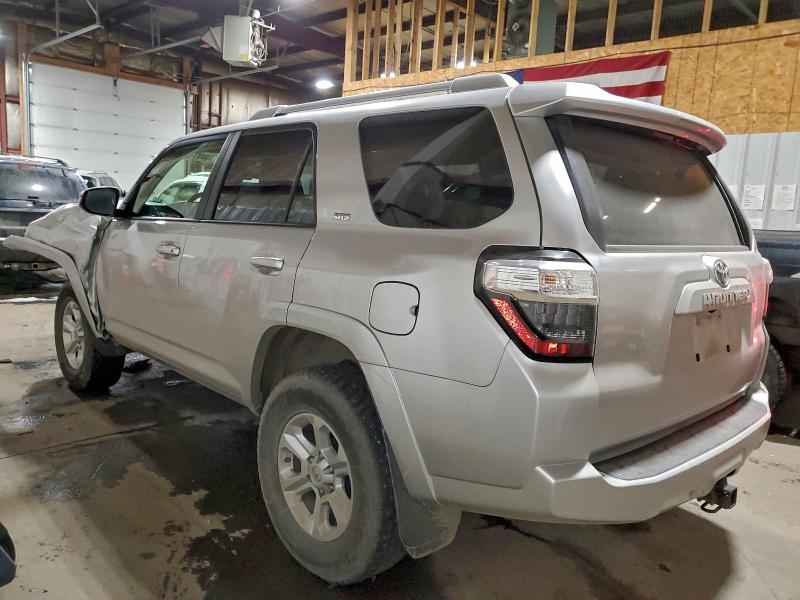 Фото 2 - TOYOTA 4RUNNER