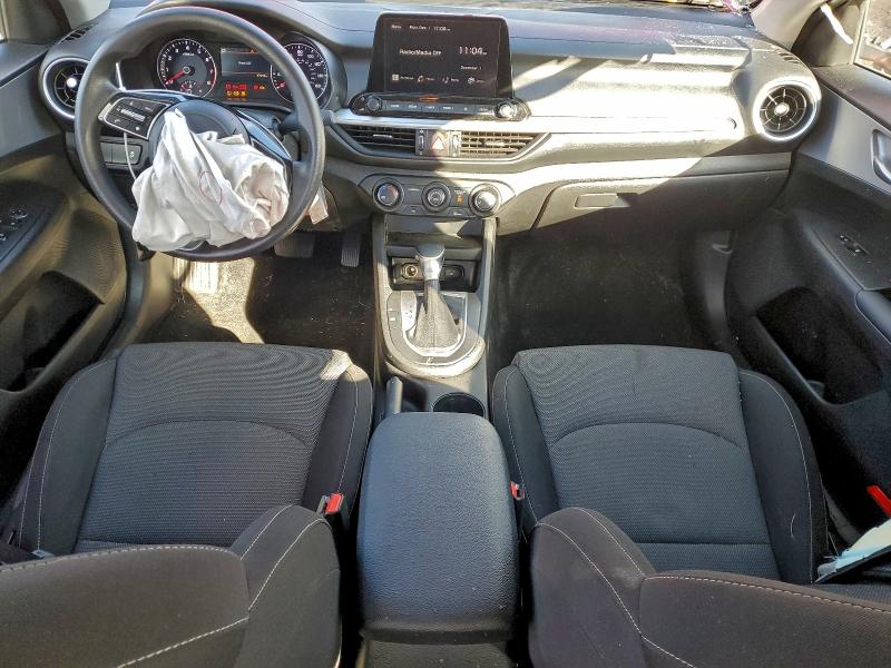 Фото 8 - KIA FORTE