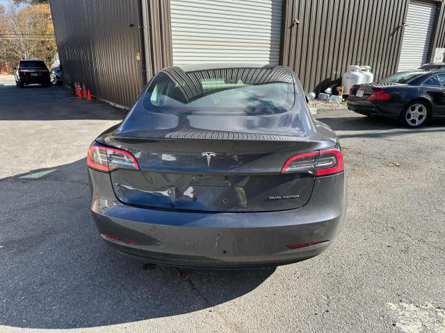 Фото 12 - TESLA MODEL 3