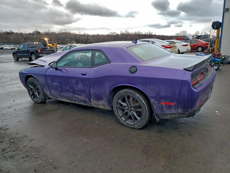 Фото 2 - DODGE CHALLENGER