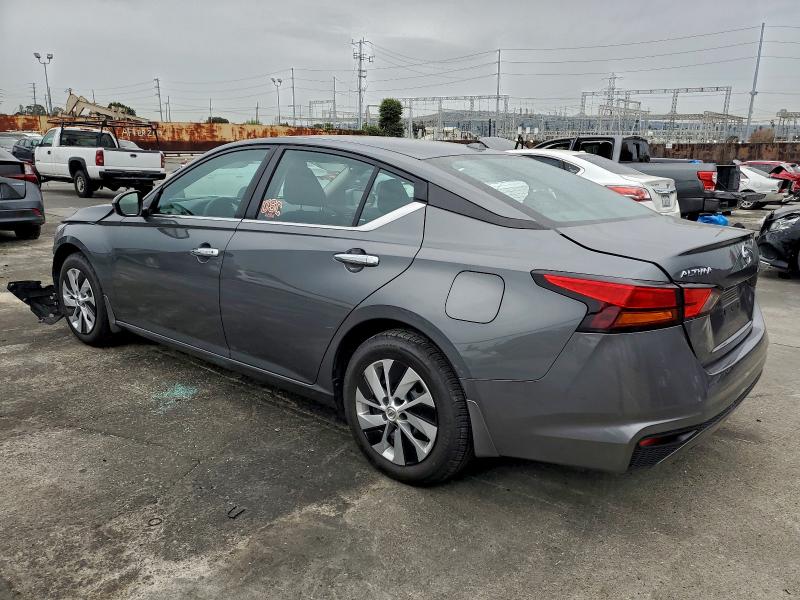 Фото 2 - NISSAN ALTIMA