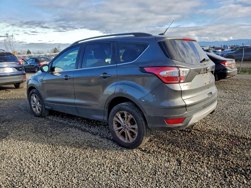 Фото 2 - FORD ESCAPE