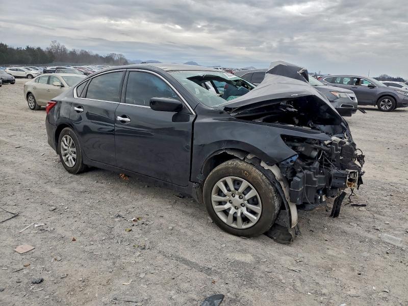 Фото 4 - NISSAN ALTIMA