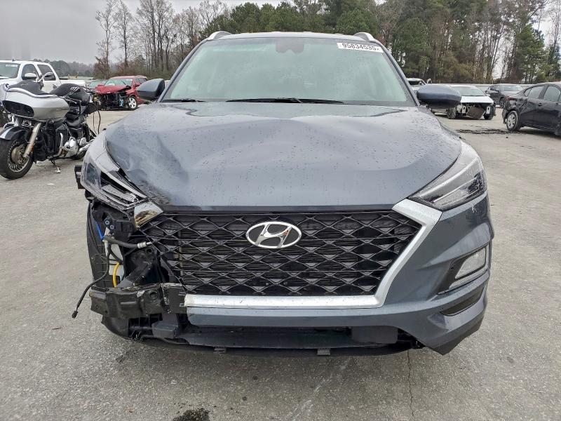 Фото 5 - HYUNDAI TUCSON