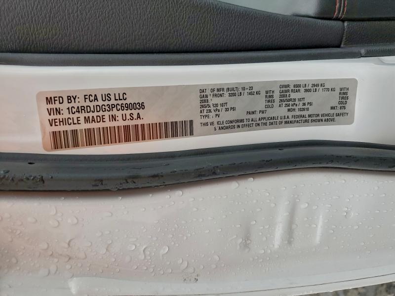 Фото 12 - DODGE DURANGO