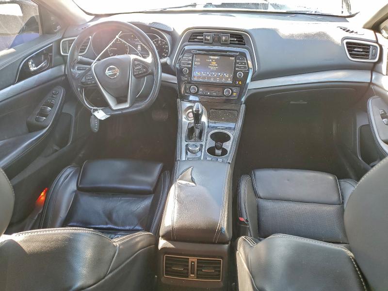 Фото 8 - NISSAN MAXIMA