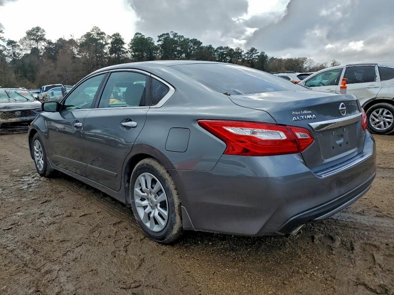 Фото 2 - NISSAN ALTIMA