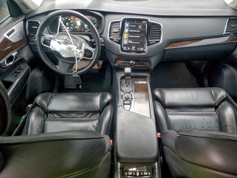 Фото 8 - VOLVO XC90