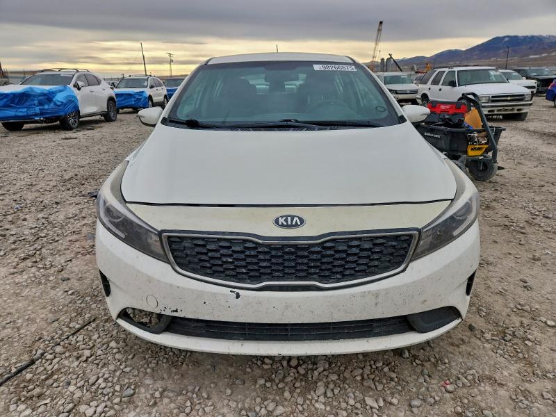 Фото 5 - KIA FORTE
