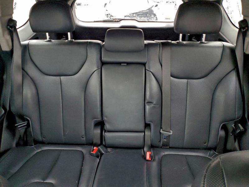 Фото 10 - HYUNDAI SANTA FE