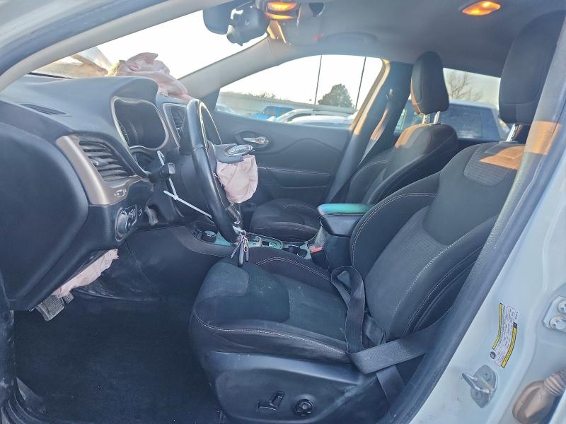 Фото 7 - JEEP GRAND CHER