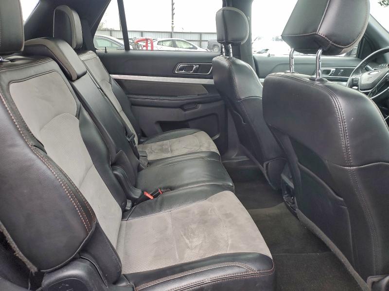 Фото 11 - FORD EXPLORER