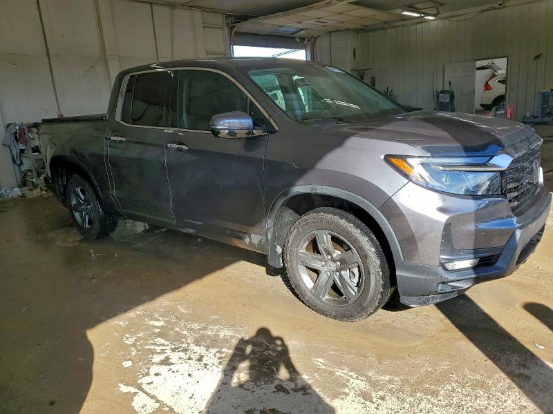 Фото 4 - HONDA RIDGELINE