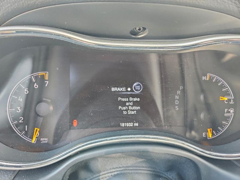 Фото 9 - JEEP GRAND CHER