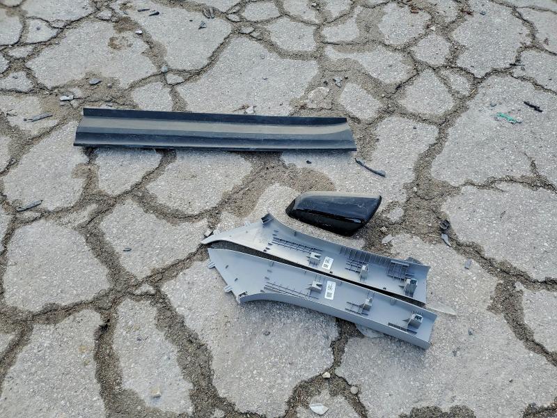 Фото 13 - CHEVROLET EQUINOX