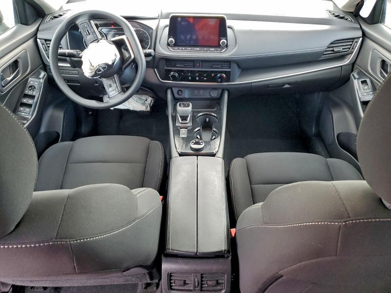 Фото 8 - NISSAN ROGUE