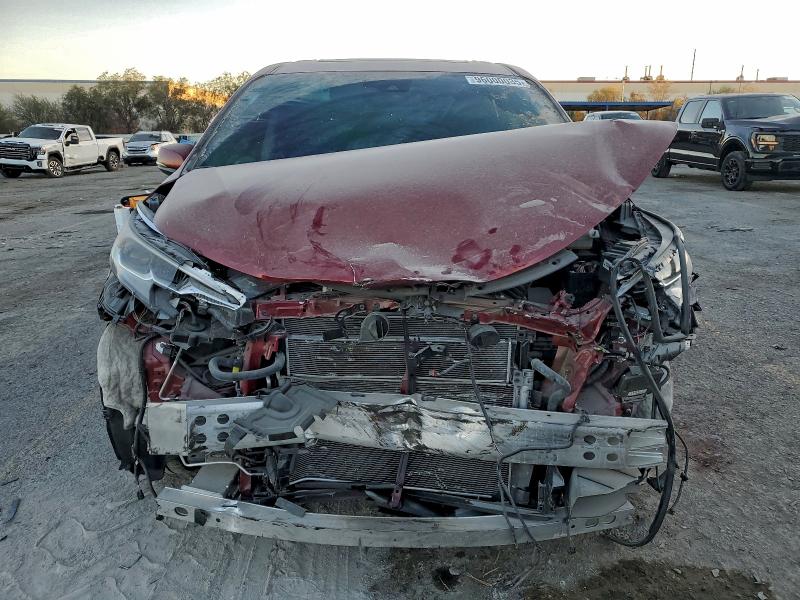 Фото 5 - TOYOTA SIENNA