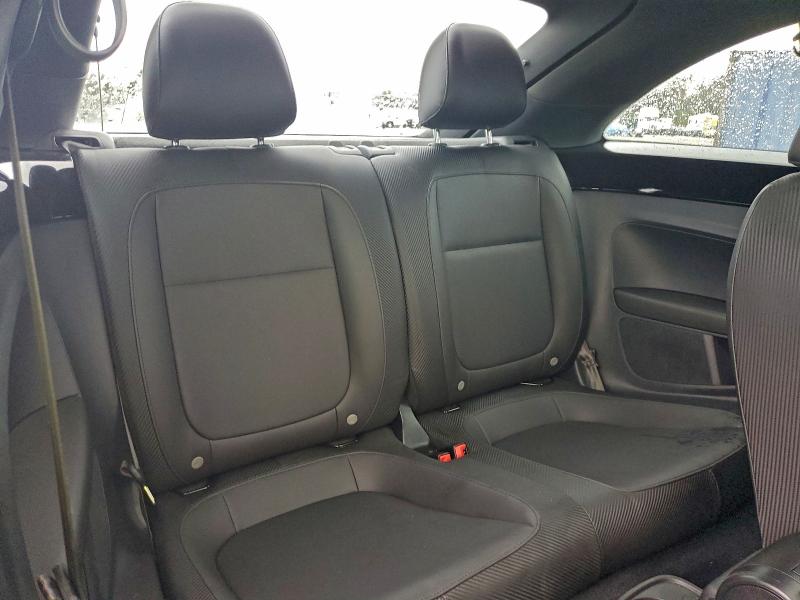 Фото 10 - VOLKSWAGEN BEETLE