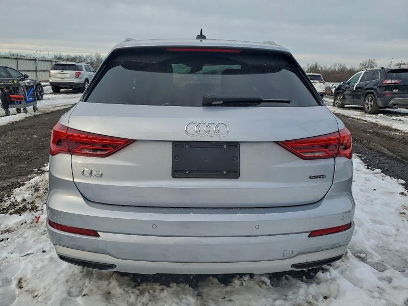 Фото 6 - AUDI Q3