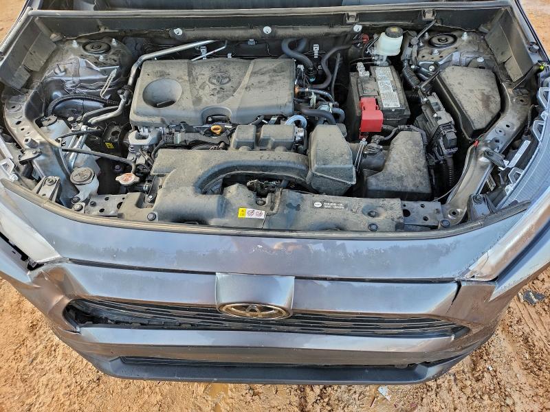 Фото 12 - TOYOTA RAV4